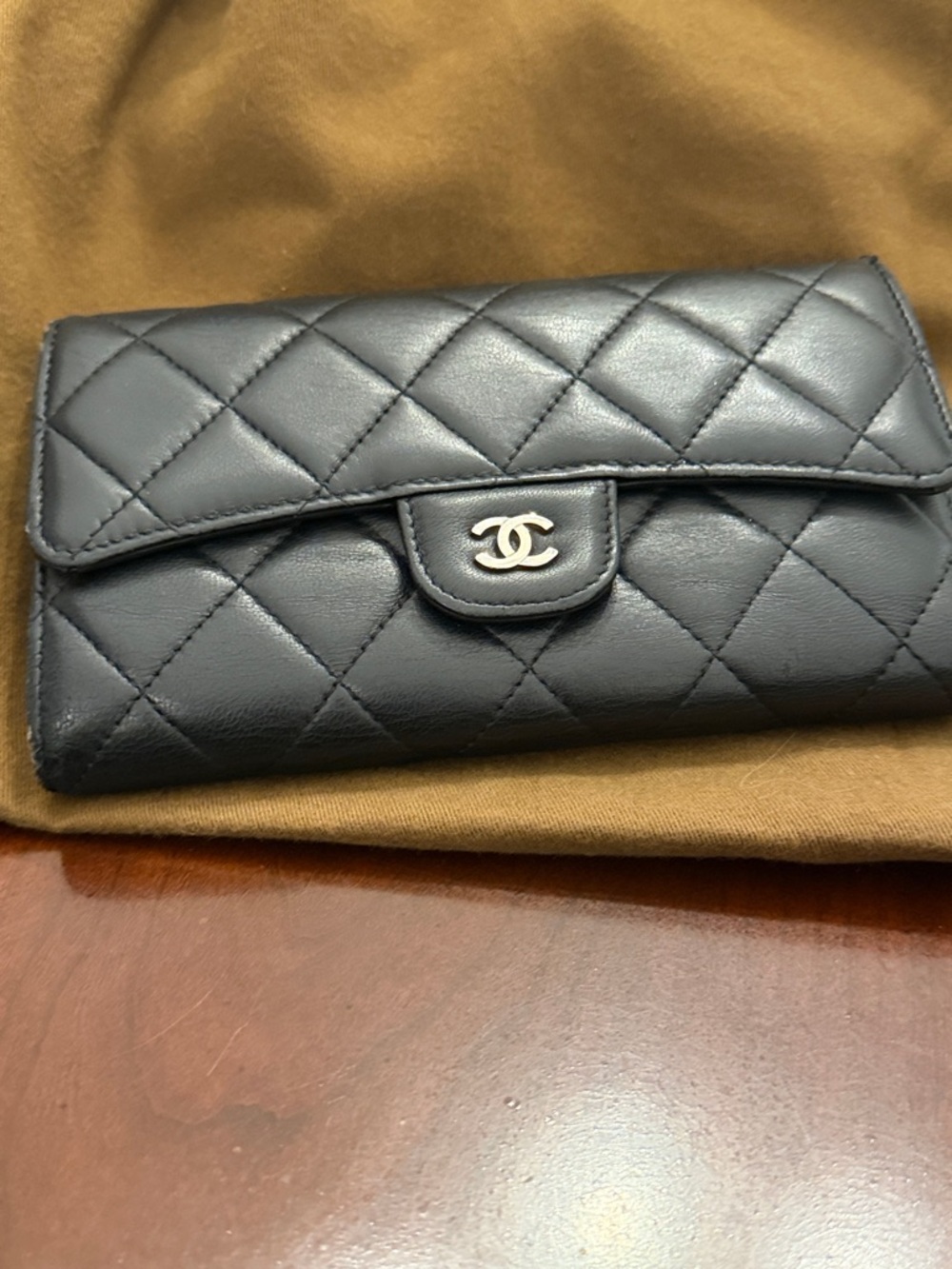 CHANEL Quilted Lambskin Wallet in Black with Silver CC